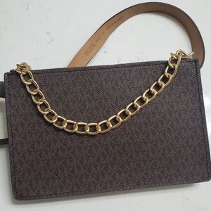 MICHAEL KORS MK SIGNATURE BROWN FANNY PACK BELT BAG MEDIUM